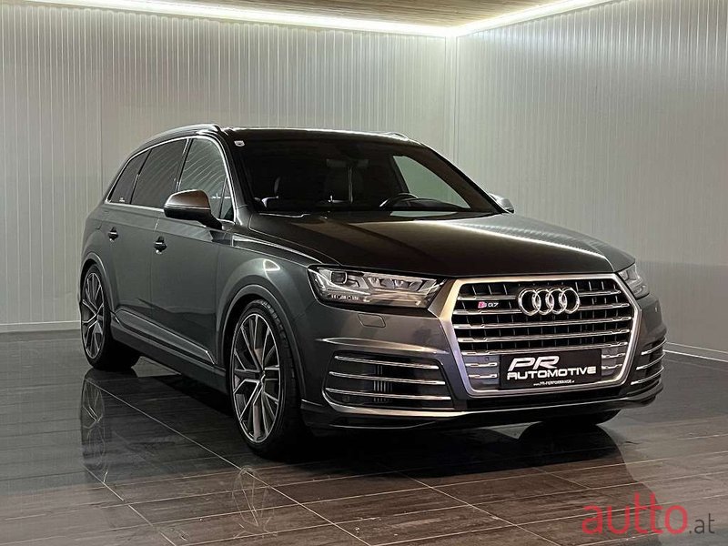 2016' Audi Q7 photo #1