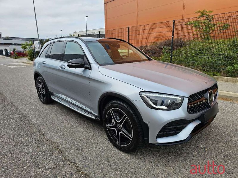 2021' Mercedes-Benz Glc-Klasse photo #2