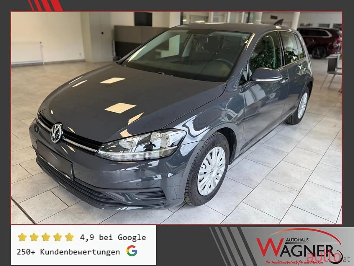 2019' Volkswagen Golf photo #1