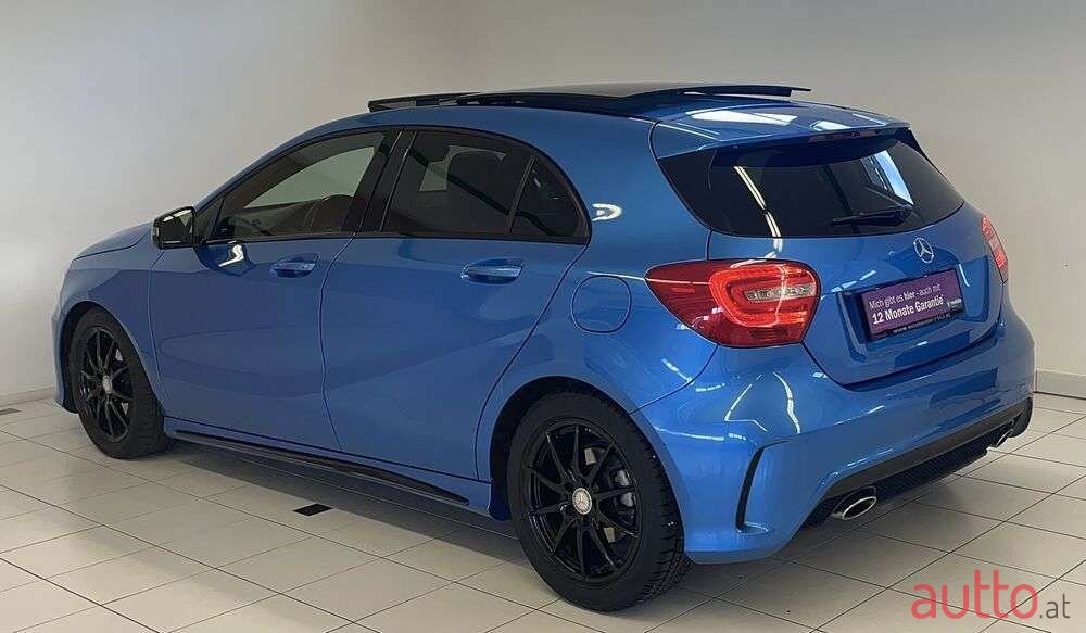 2012' Mercedes-Benz A-Klasse photo #4