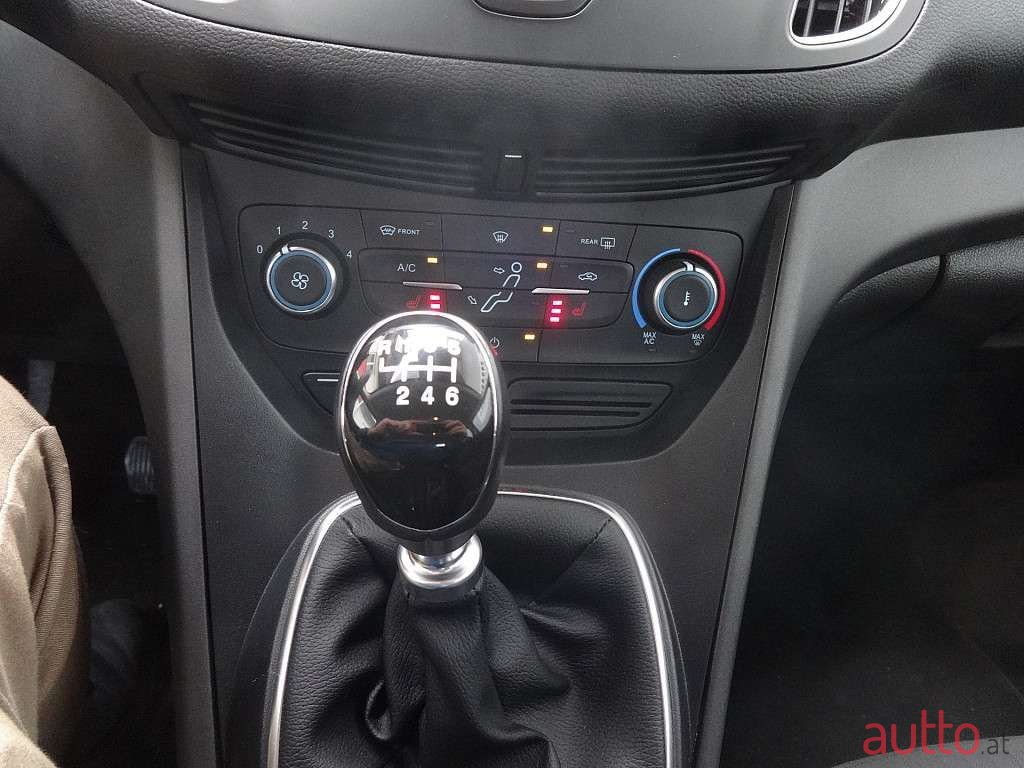 2018' Ford C-MAX photo #4