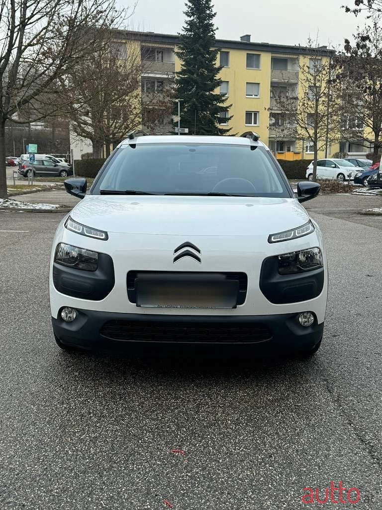 2016' Citroen C4 Cactus photo #1