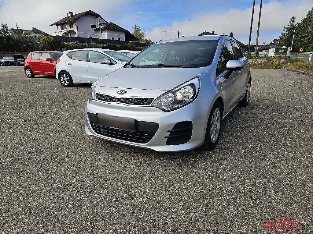 2016' Kia Rio photo #3