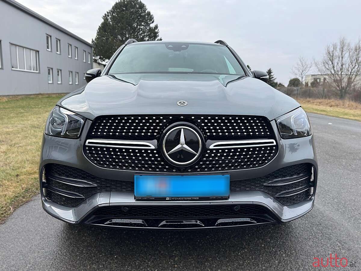 2022' Mercedes-Benz Gle-Klasse photo #2