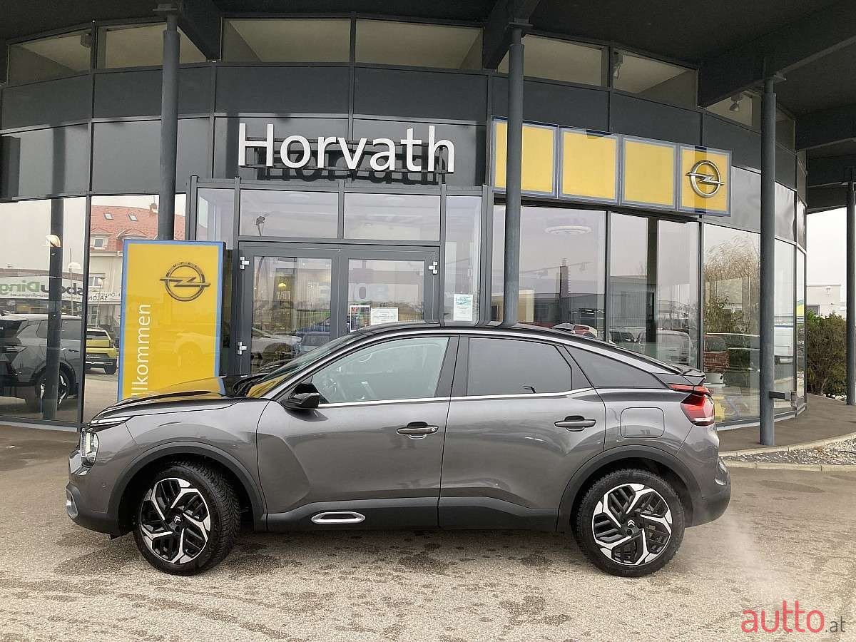 2024' Citroen C4 photo #3