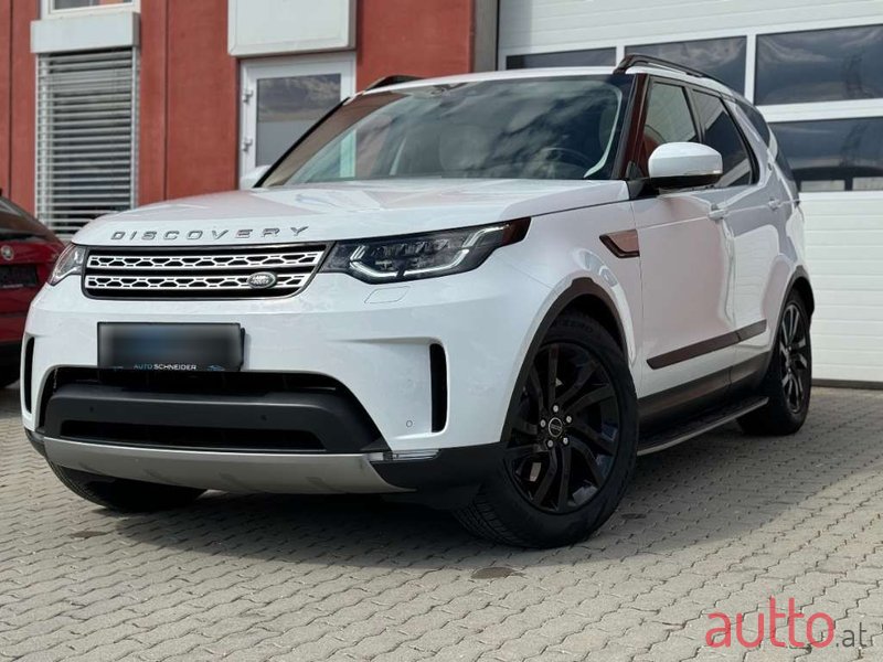 2017' Land Rover Discovery photo #1