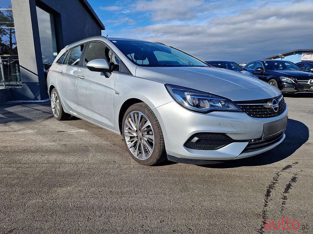2021' Opel Astra photo #4