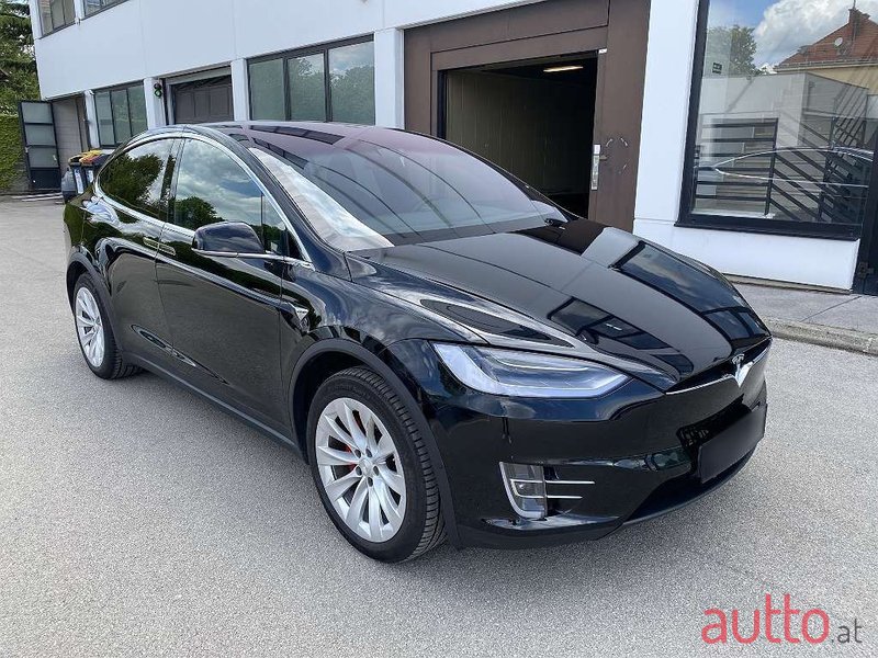 2020' Tesla Model X photo #6