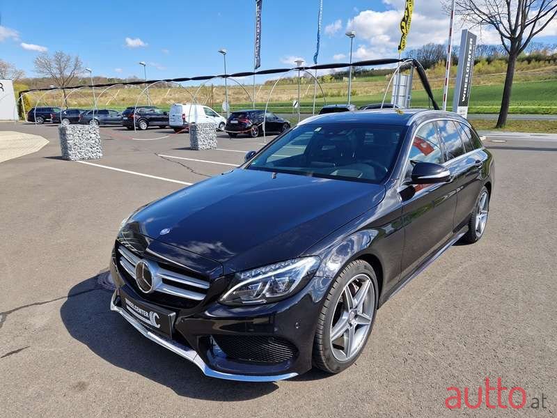 2014' Mercedes-Benz C-Klasse photo #2