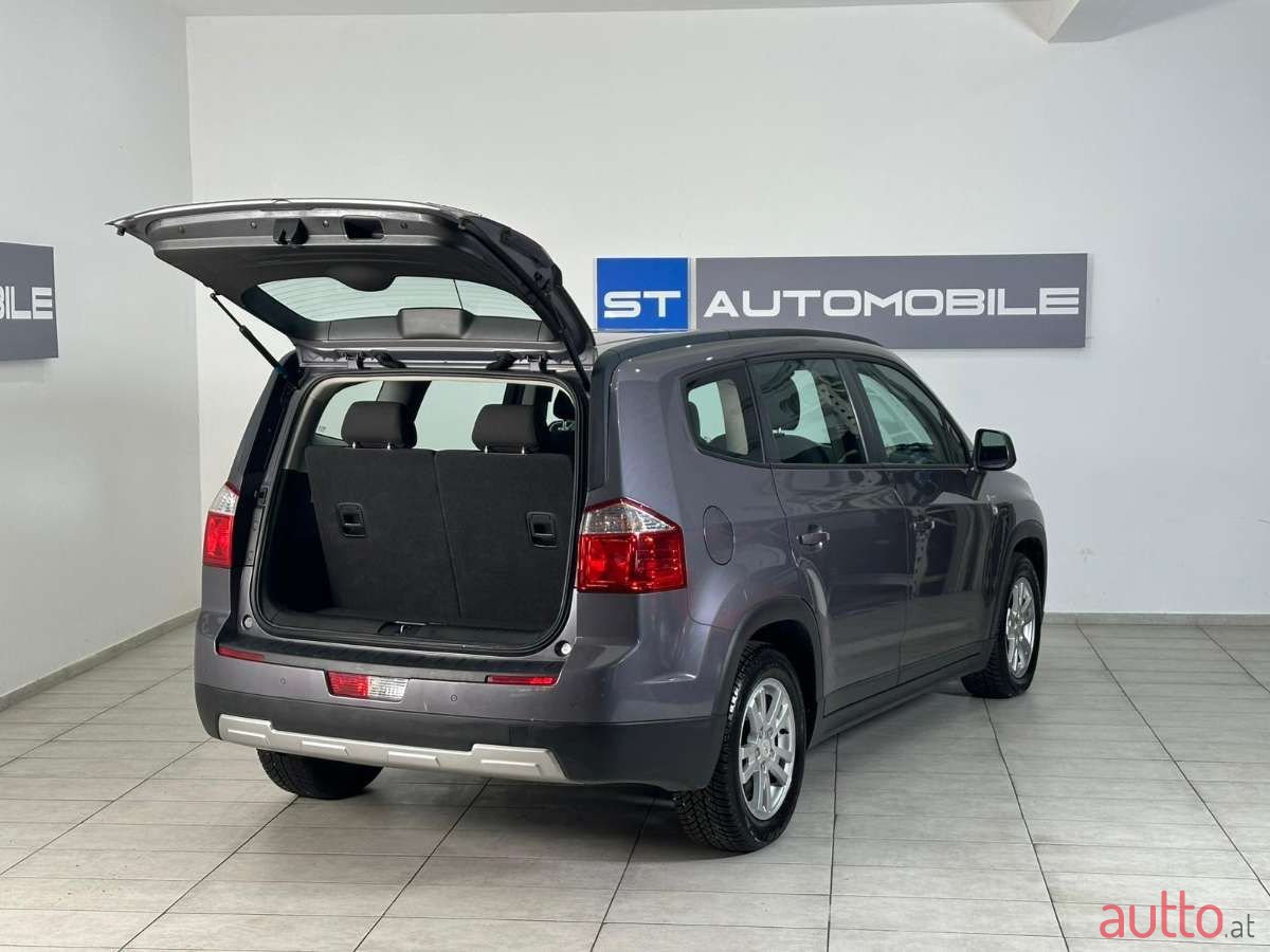 2013' Chevrolet Orlando photo #6