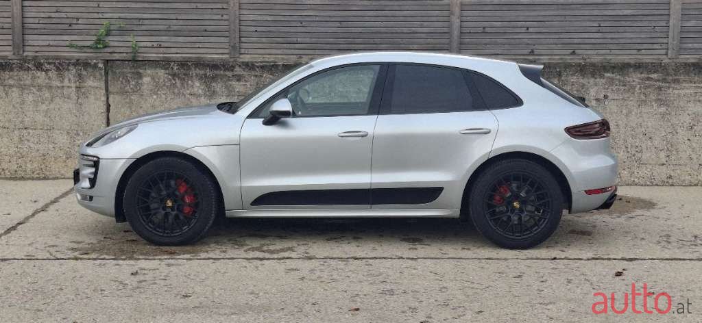 2016' Porsche Macan photo #4