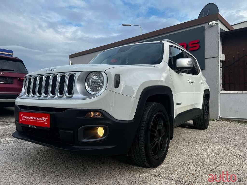2016' Jeep Renegade photo #6