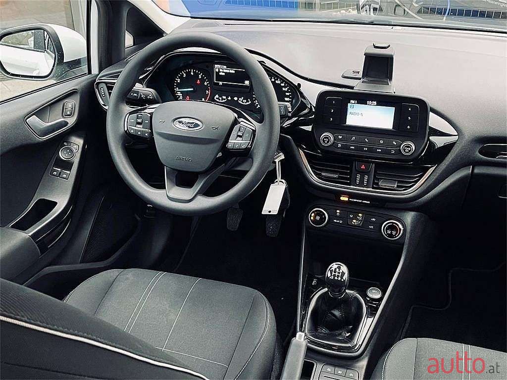 2018' Ford Fiesta photo #6