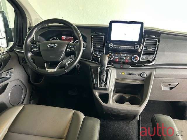 2021' Ford Tourneo photo #5