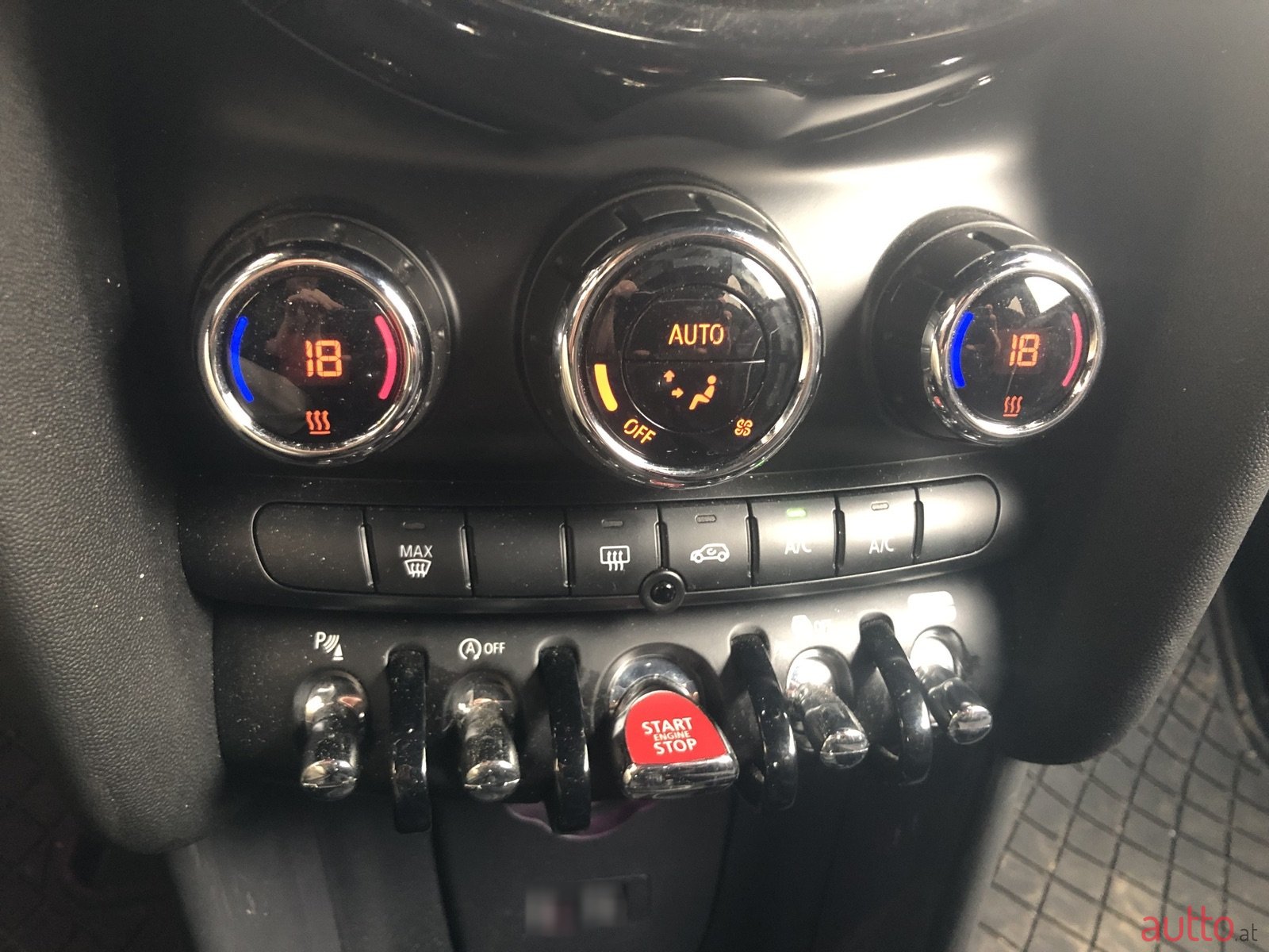 2018' MINI Cooper photo #3