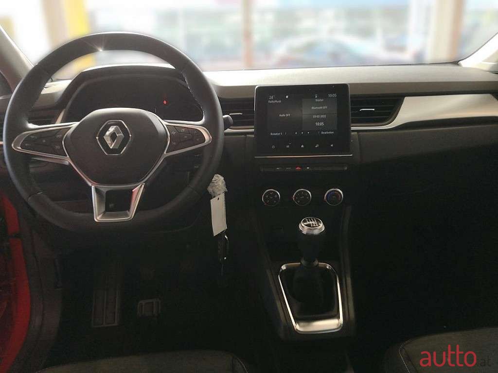 2023' Renault Captur photo #4