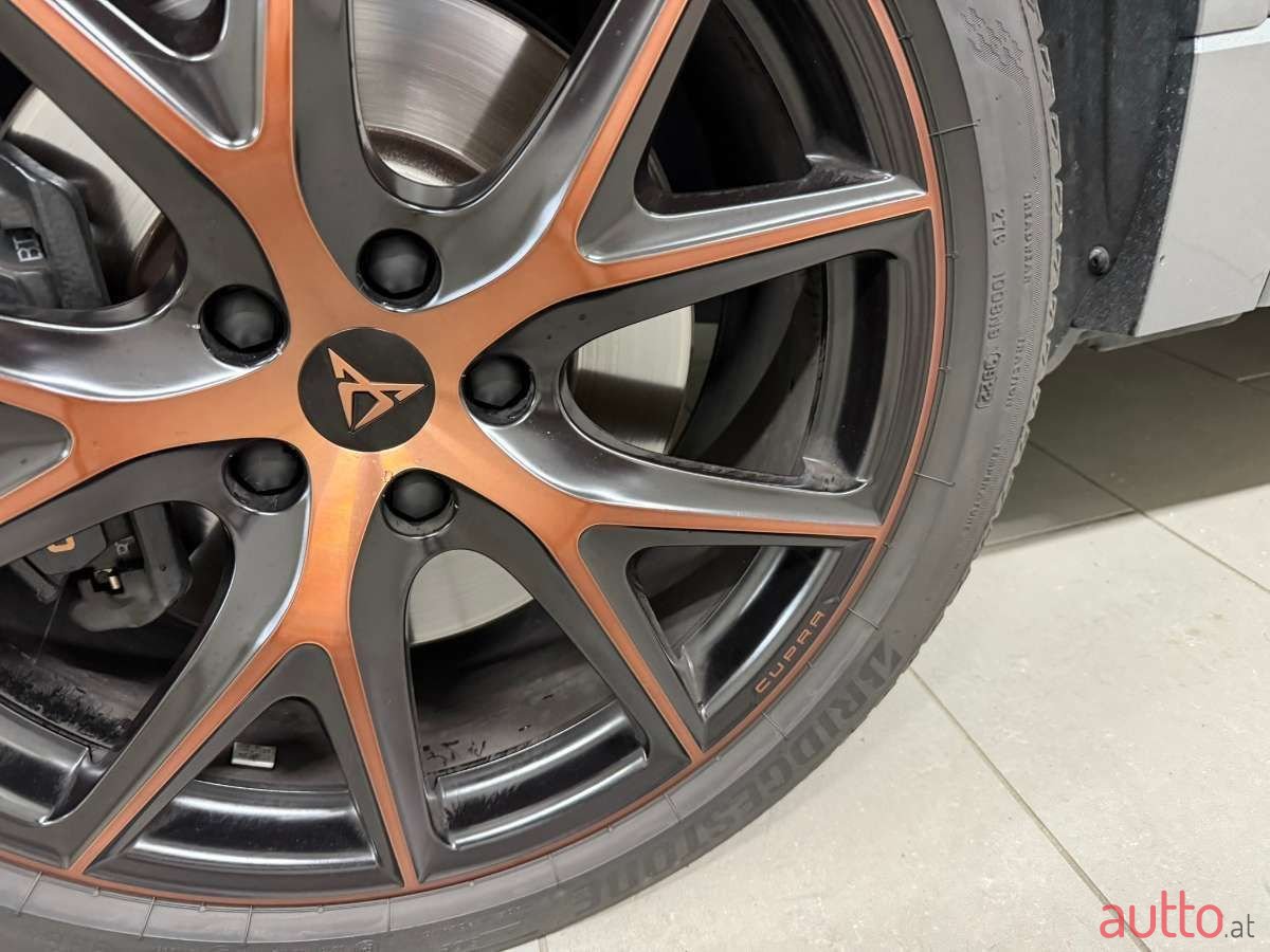 2023' Cupra Ateca photo #6