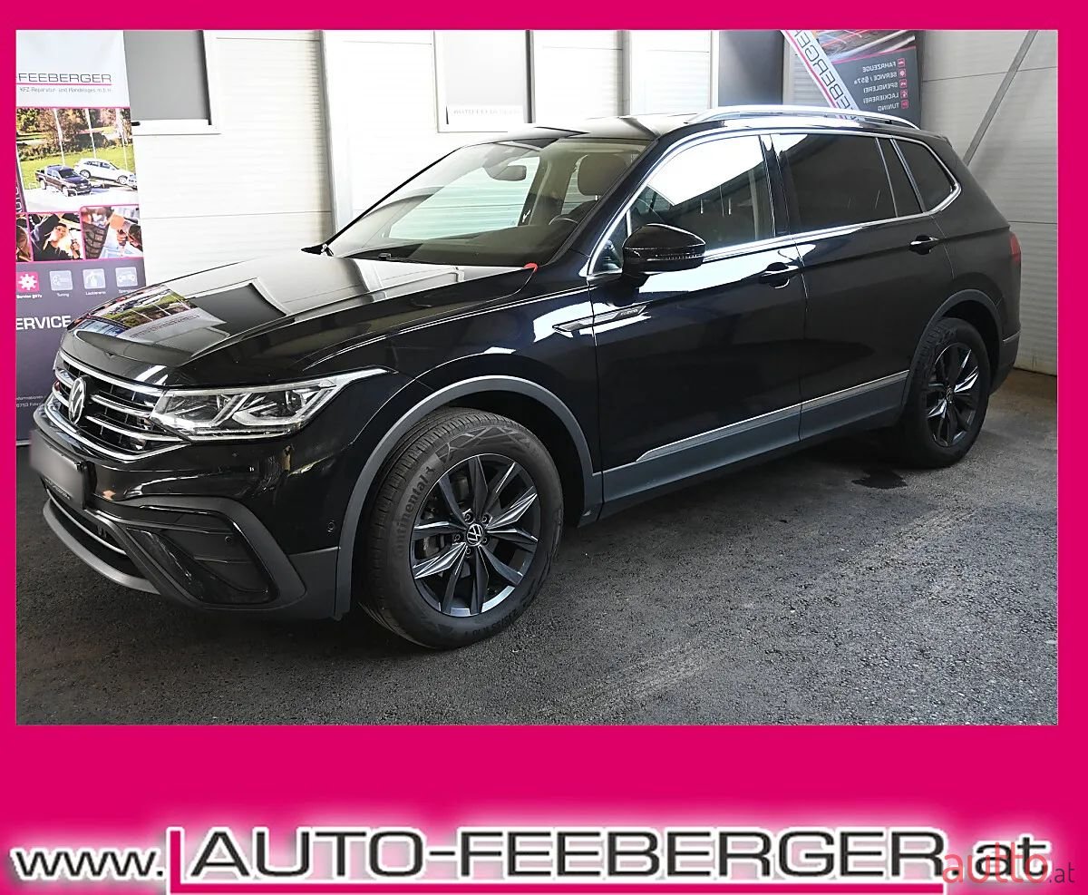 2023' Volkswagen Tiguan photo #1