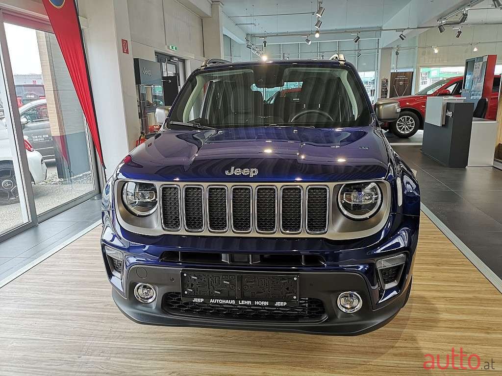 2019' Jeep Renegade photo #2
