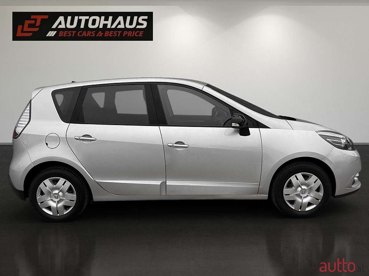 2015' Renault Scenic photo #5