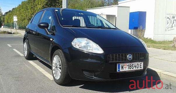 2007' Fiat Grande Punto photo #2