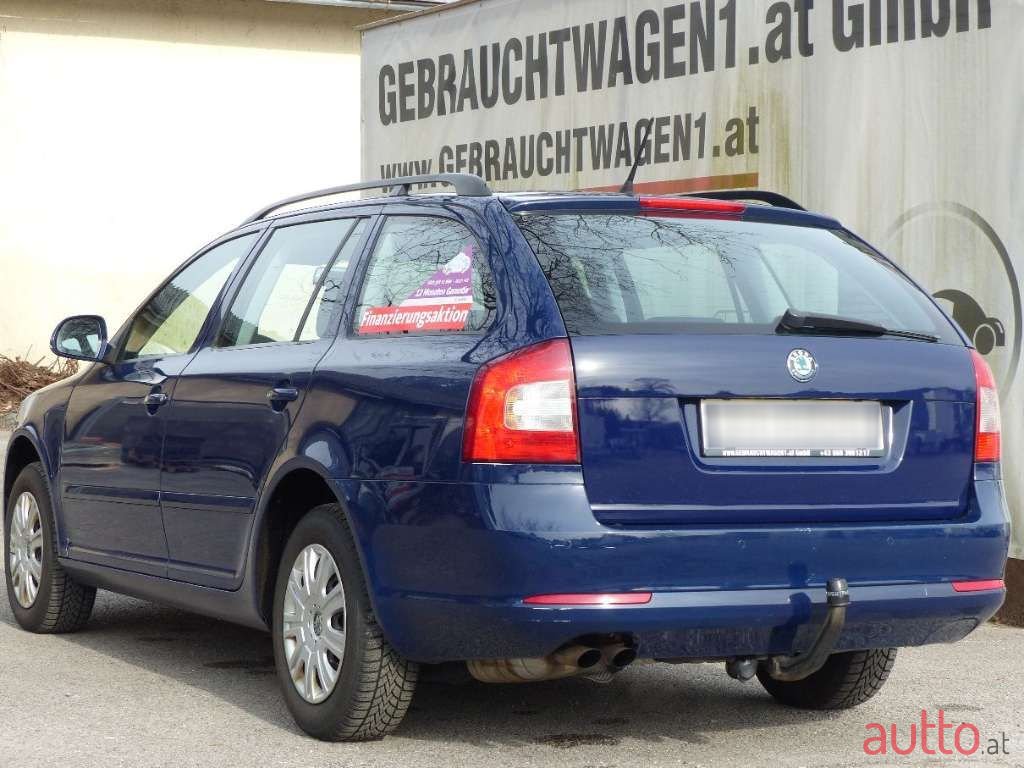 2011' Skoda Octavia photo #5