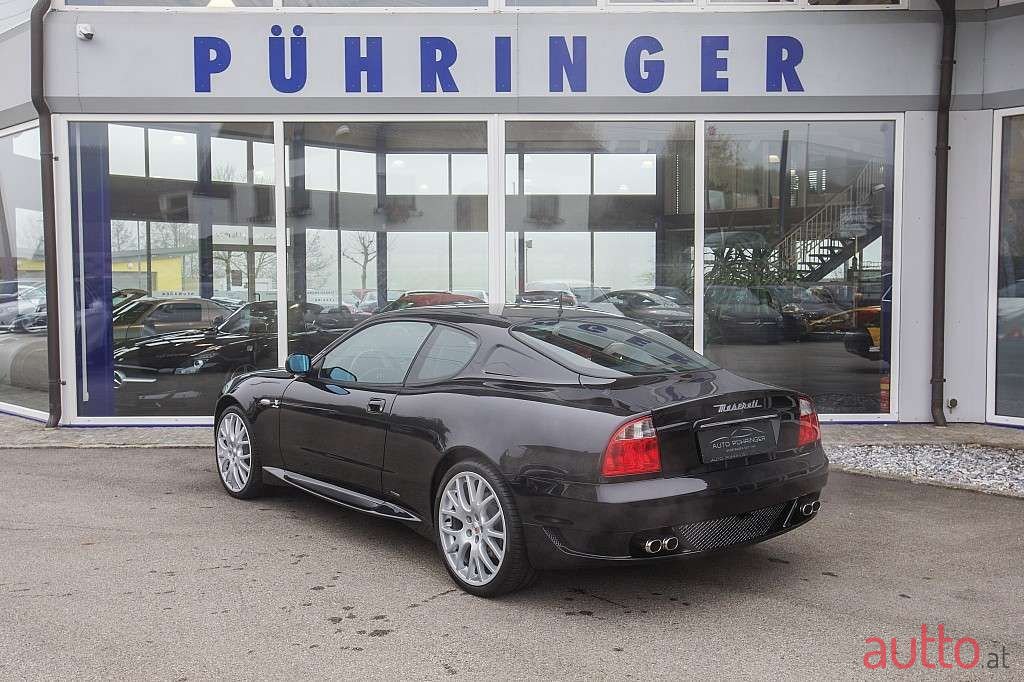 2006' Maserati Coupe photo #2