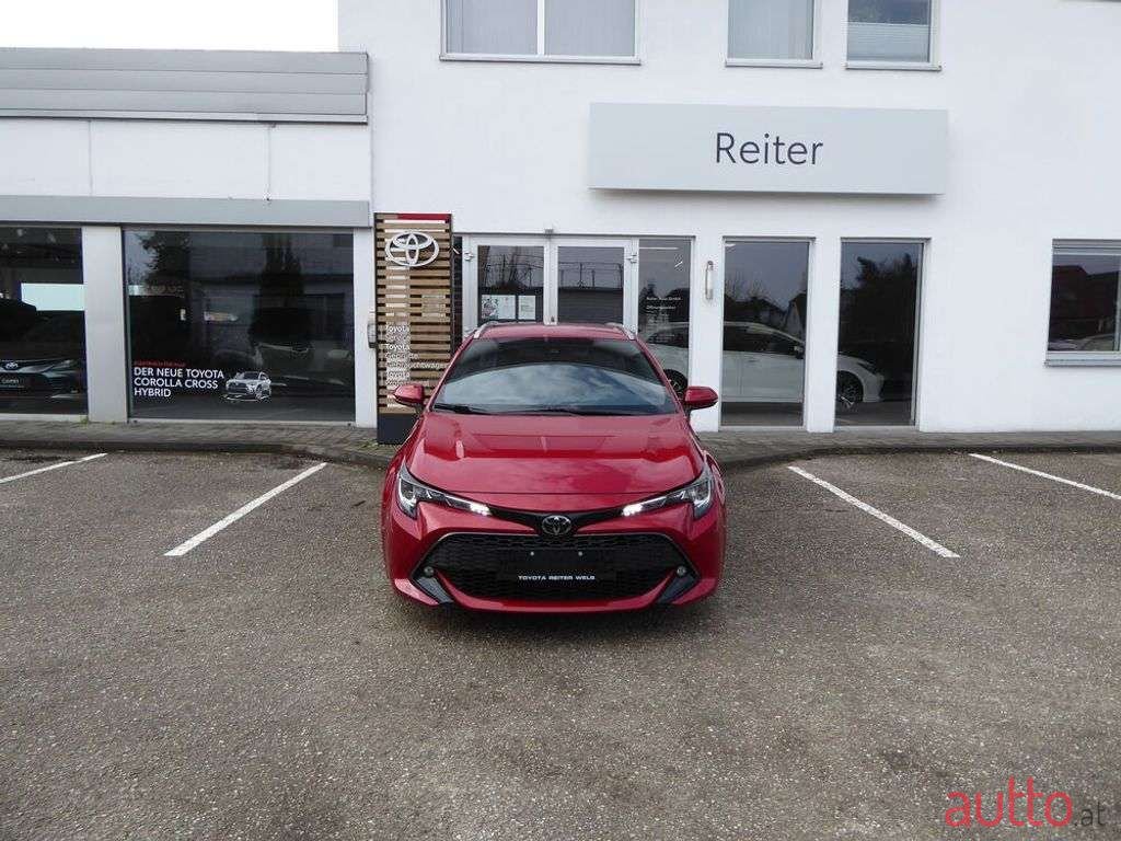 2020' Toyota Corolla photo #1