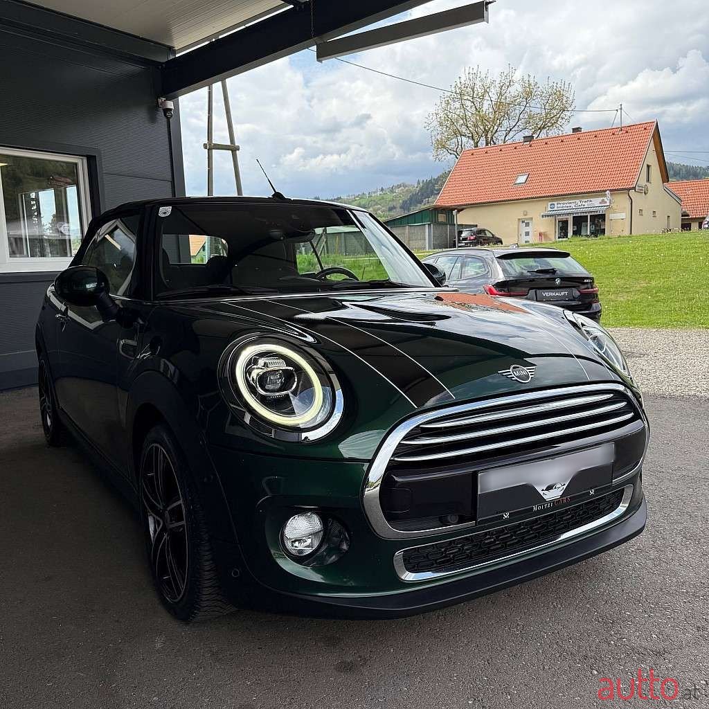 2018' MINI Cabrio photo #6