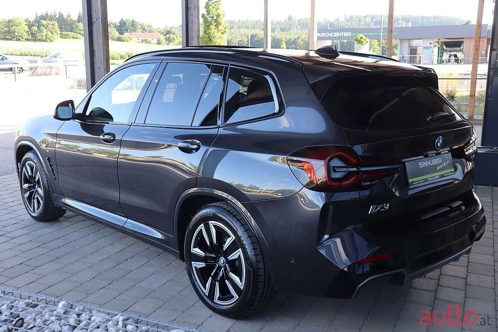 2023' BMW iX3 photo #3