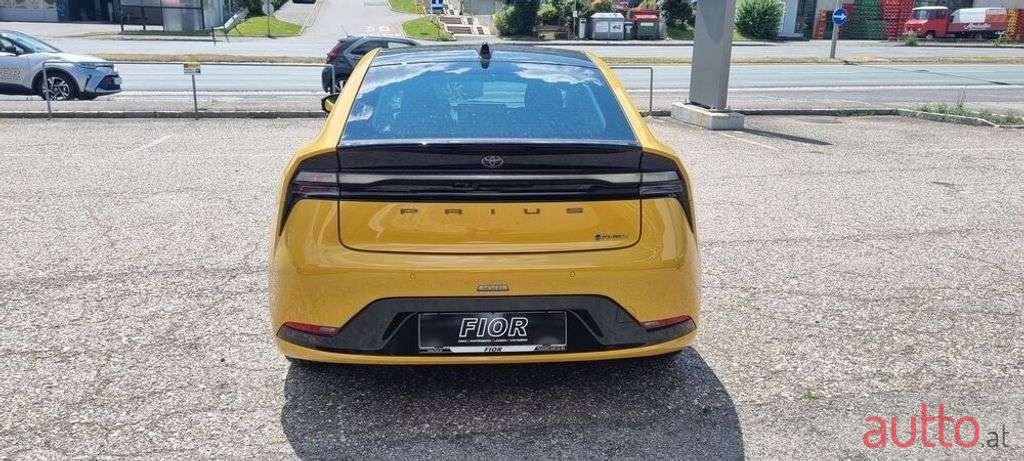 2023' Toyota Prius photo #5