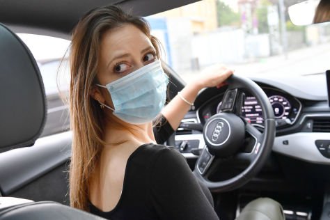 Was ist während der Corona-Pandemie im Auto erlaubt?