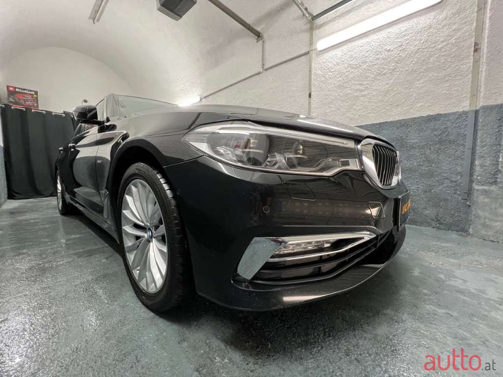 2017' BMW 5Er-Reihe photo #2