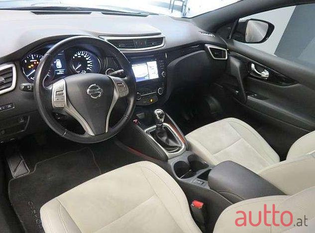 2014' Nissan Qashqai photo #1