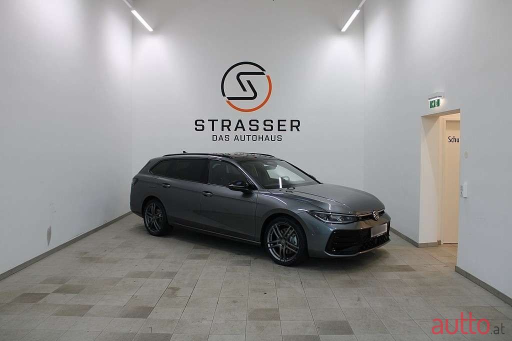 2024' Volkswagen Passat photo #1