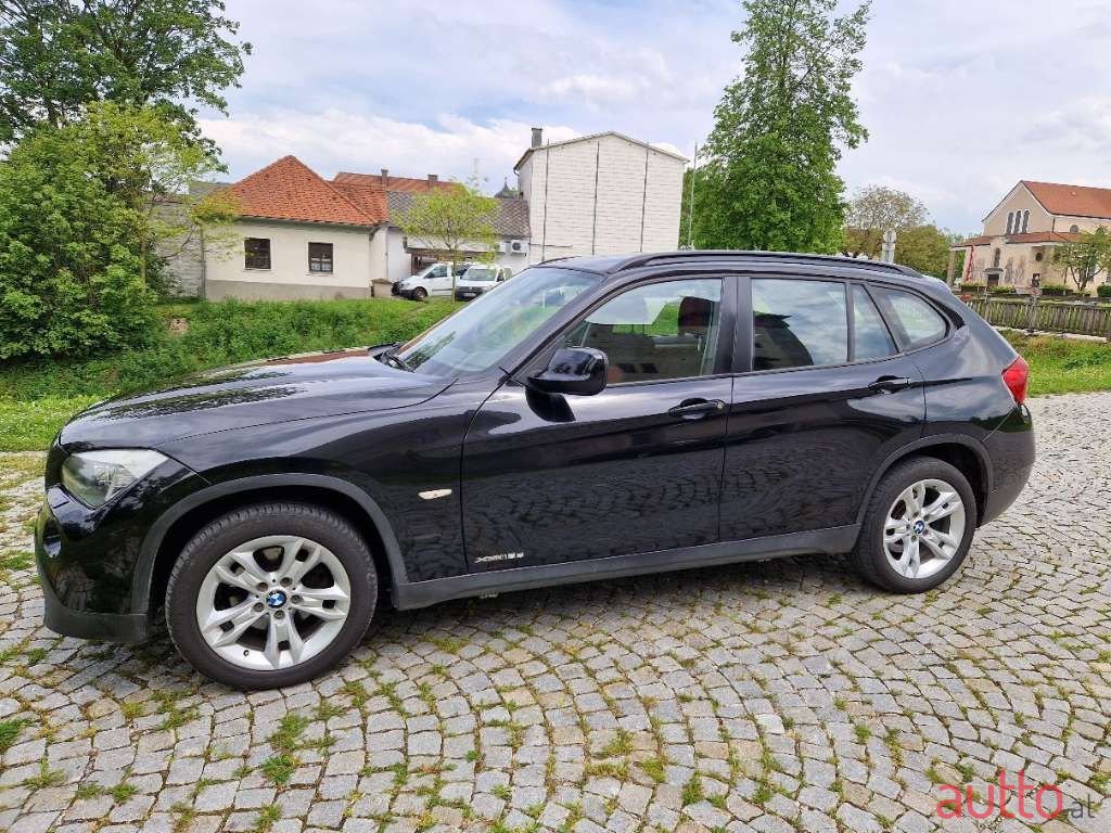 2011' BMW X1 photo #6