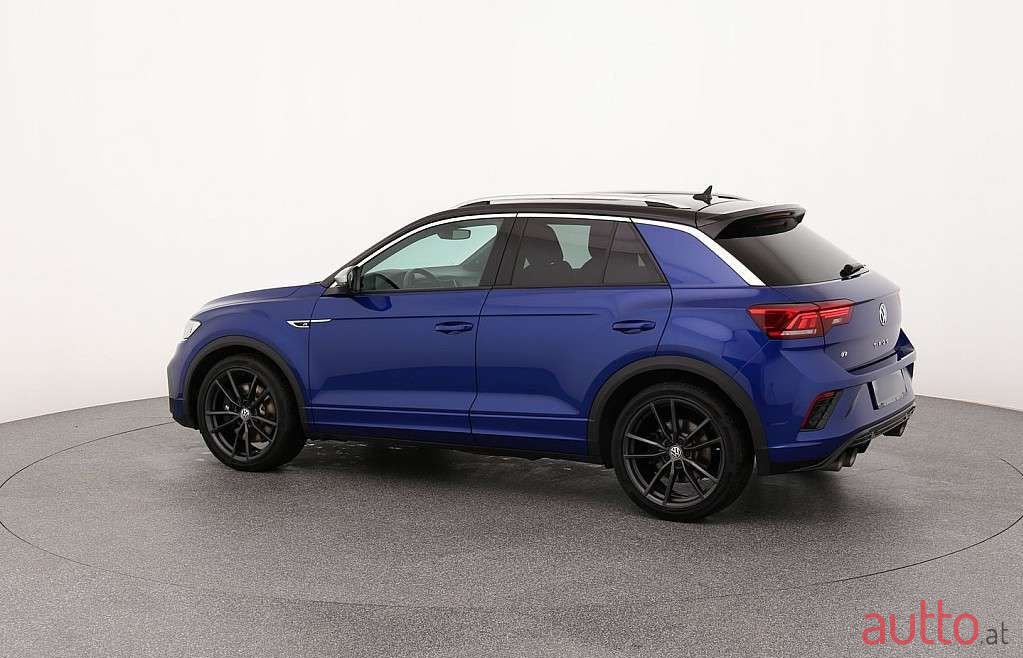 2020' Volkswagen T-Roc photo #3