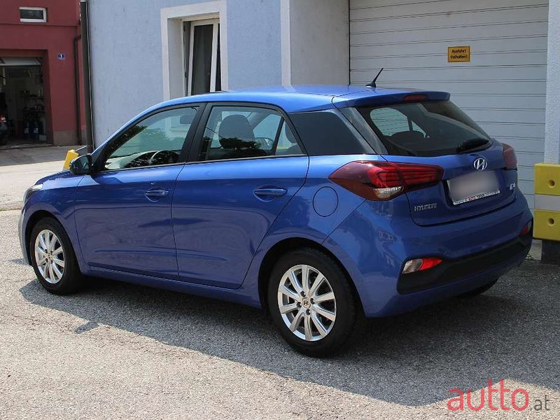 2009' Hyundai i20 photo #6