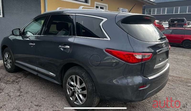 2013' Infiniti JX35 photo #3