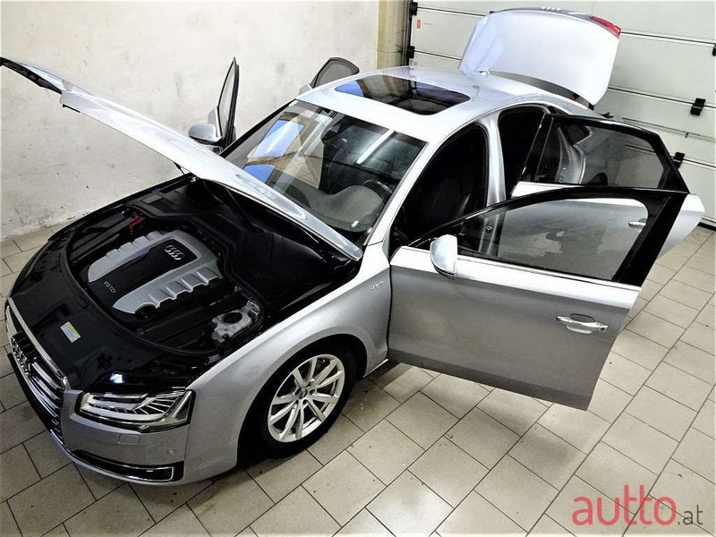 2015' Audi A8 photo #5