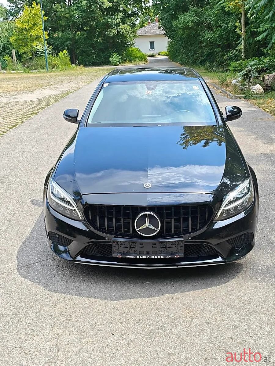 2019' Mercedes-Benz C-Klasse photo #5
