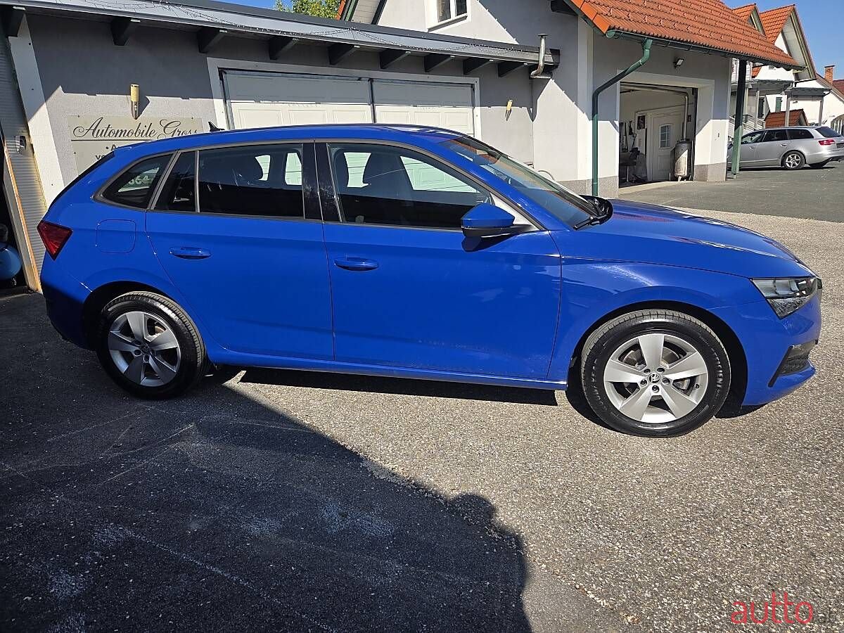 2021' Skoda Scala photo #2