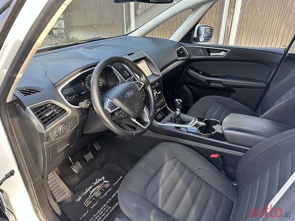 2016' Ford Galaxy photo #6