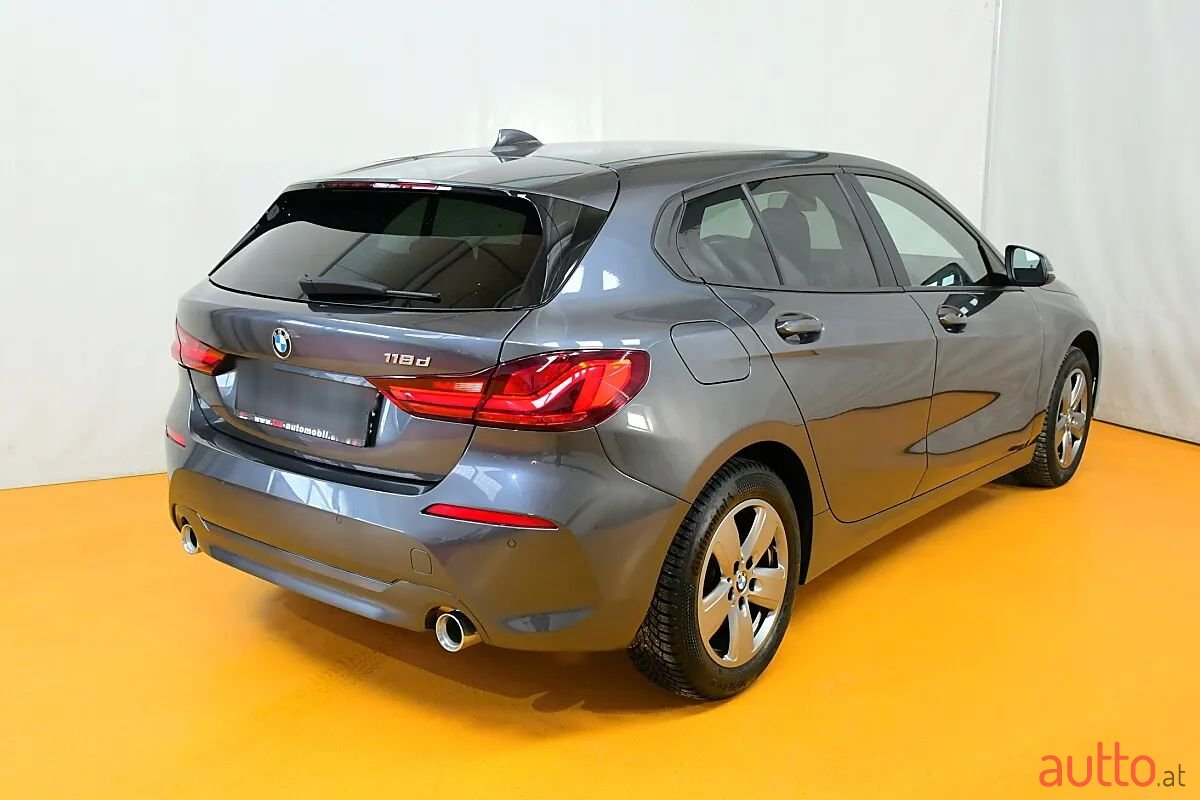 2021' BMW 1Er-Reihe photo #3