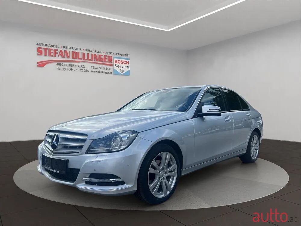 2014' Mercedes-Benz C-Klasse photo #1