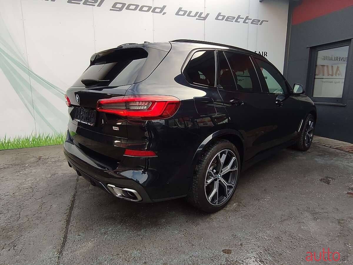 2019' BMW X5 photo #6
