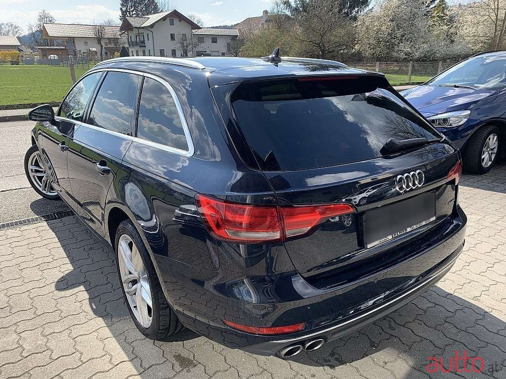 2017' Audi A4 photo #6