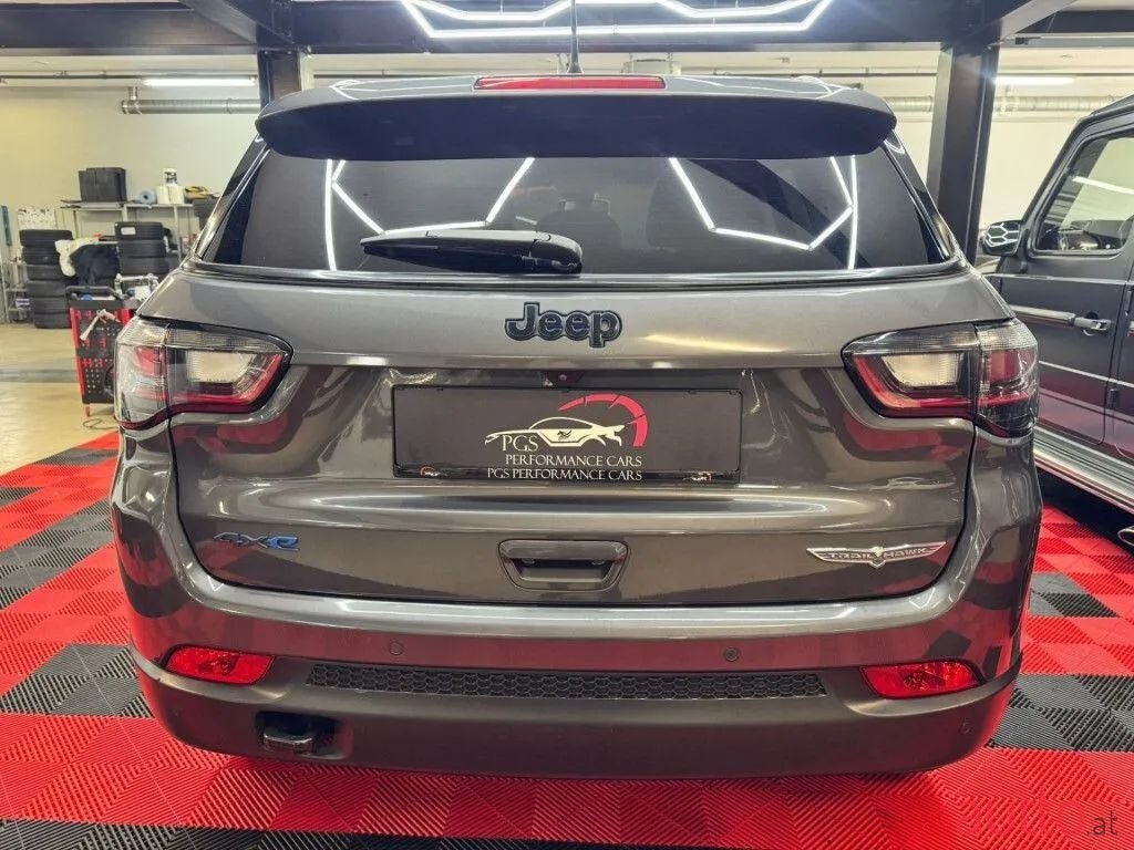 2022' Jeep Compass photo #5