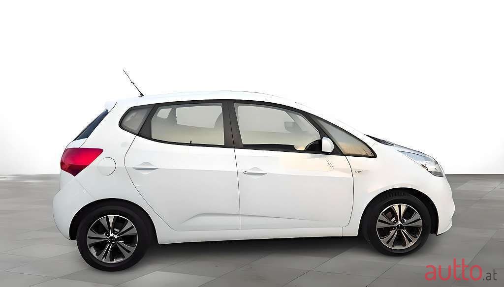 2016' Kia Venga photo #3