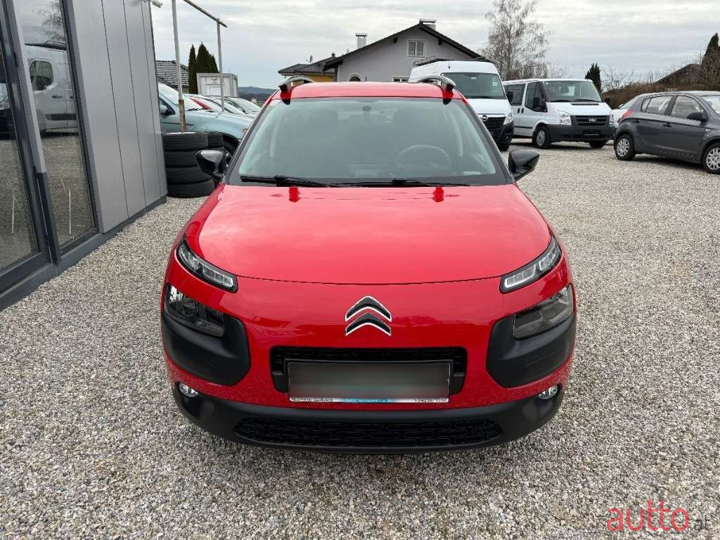 2016' Citroen C4 Cactus photo #2